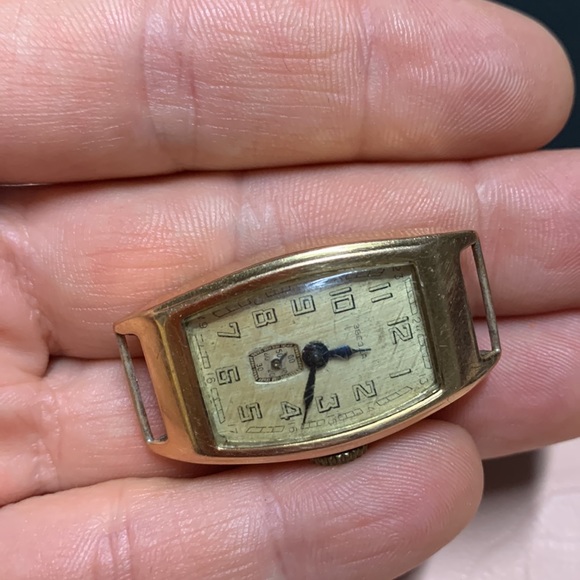 14k solid gold watch - Picture 8 of 8